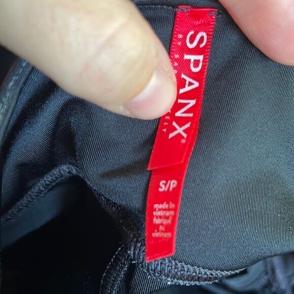 SPANX Black Faux Leather Leggings Black S - Picture 3 of 5